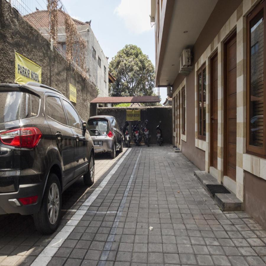 Reddoorz @ Gunung Sanghyang Kerobokan Denpasar Eksteriør billede